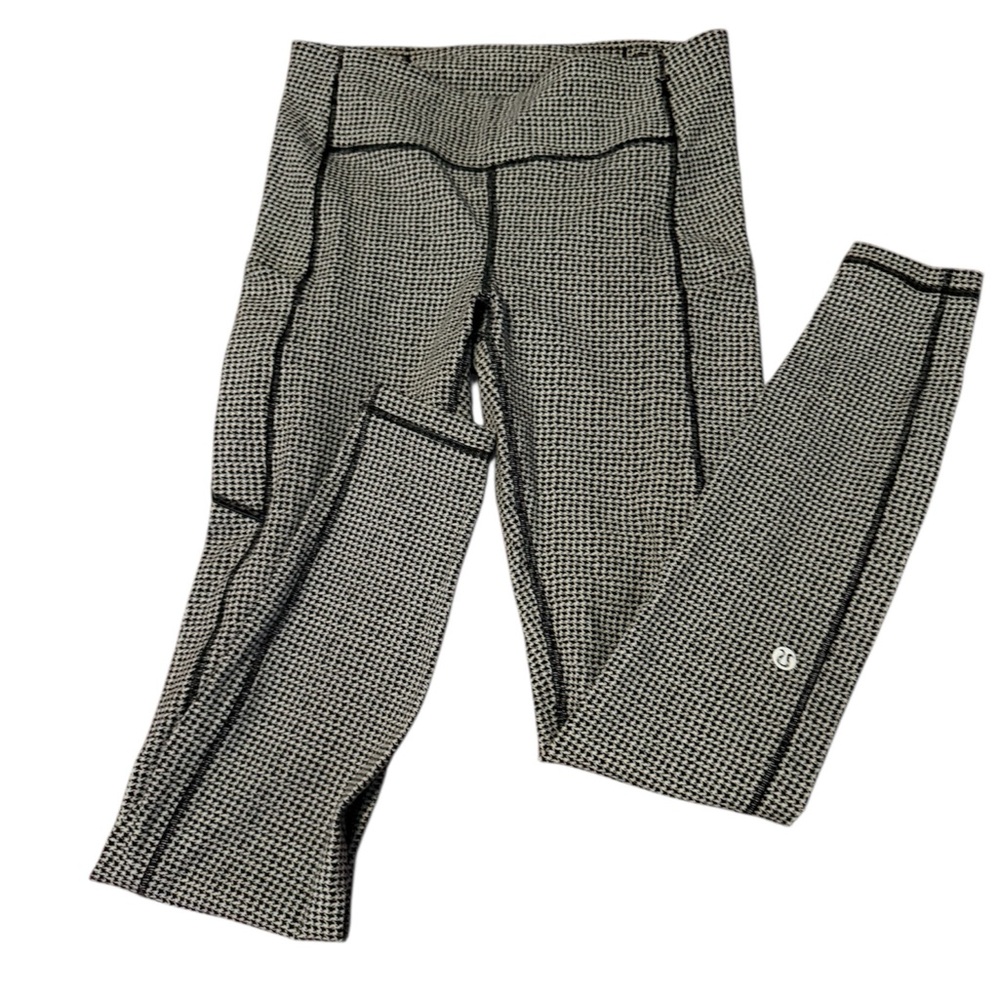 Lululemon Speed Up Leggings Size 6